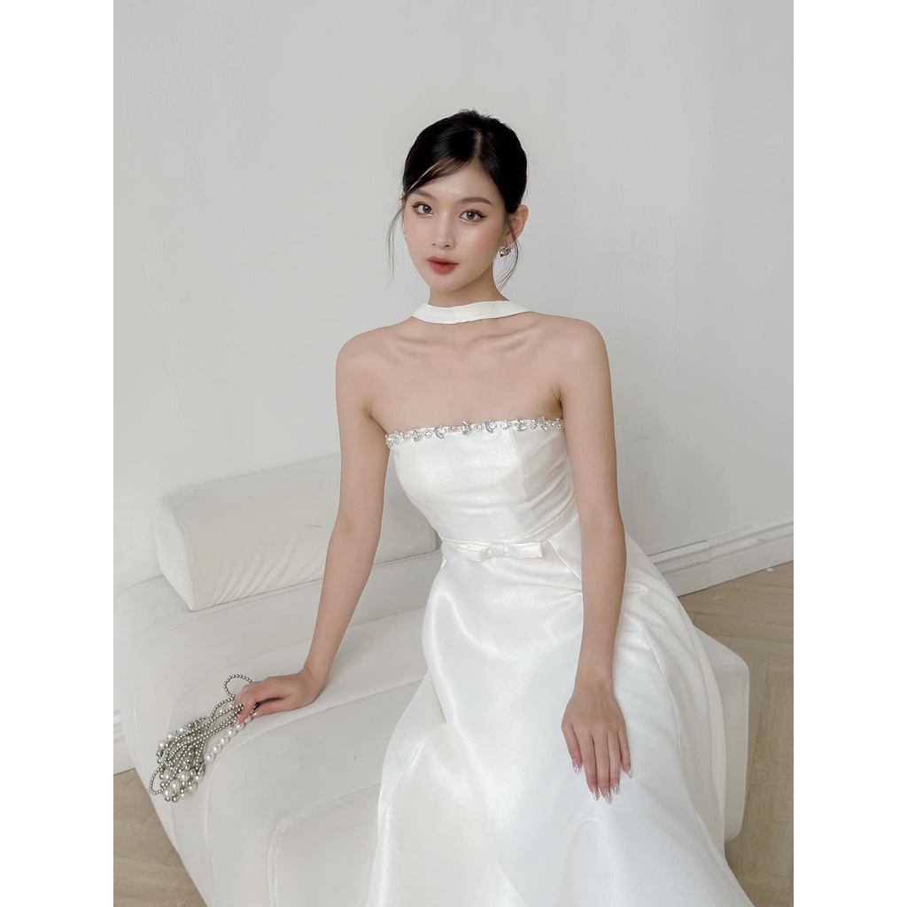 Đầm Cao Cấp Cúp Ngực Đính Đá Quyến Rũ