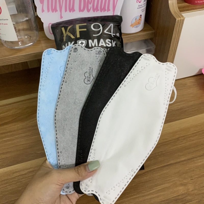 SỈ KHẨU TRANG KF94 NAM KHÁNH