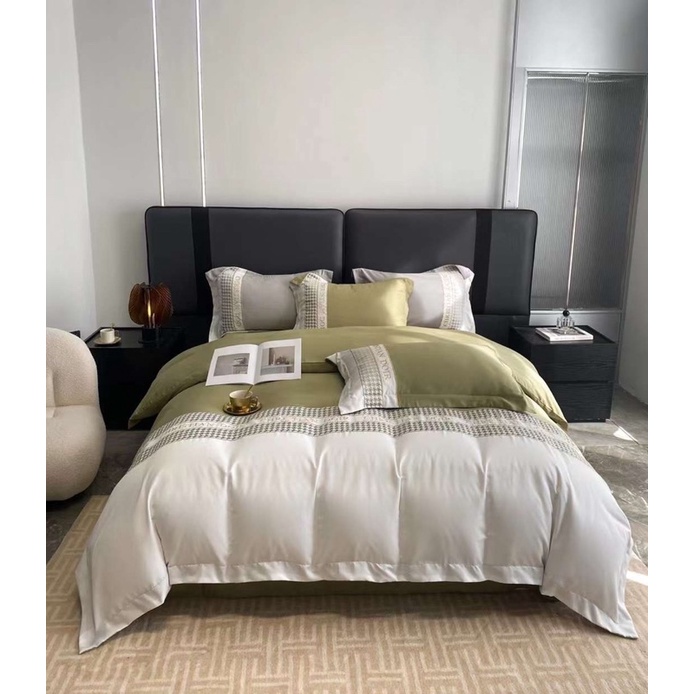 Bộ chăn ga gối thương hiệu thêu dior Vải linen silk mền mịn thoáng mát sẵn tại Sam-Store