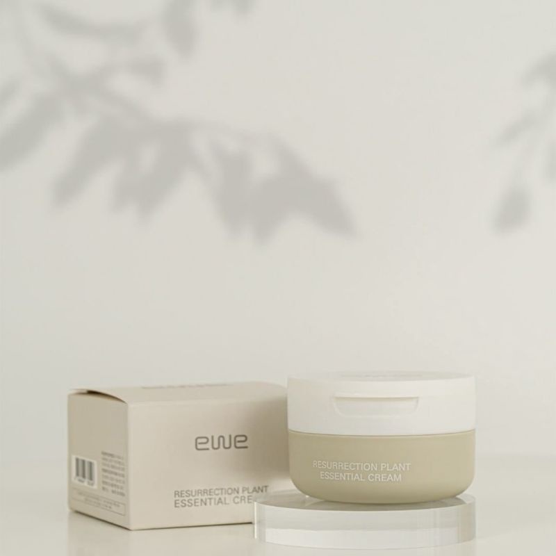 Kem dưỡng ngày và đêm EWE