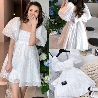 Đầm babydoll trắng bi nổi cột nơ sau