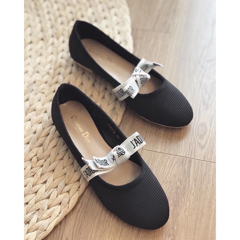 Giày búp bê bệt Dior quai nơ trắng