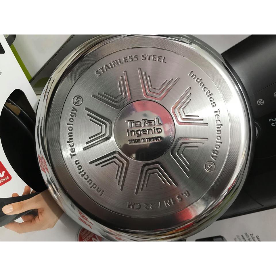 Bộ chảo Tefal Ingenio Preference 22 + 26cm chung tay cầm, bên ngoài inox, bên trong chống dính