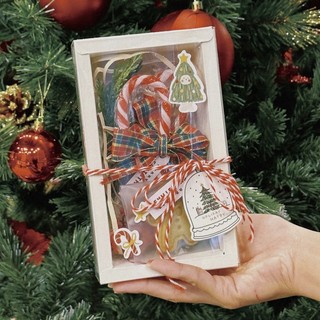 Box quà mini kẹo gậy bánh gừng giáng sinh, box quà noel kèm thiệp tag xinh xắn