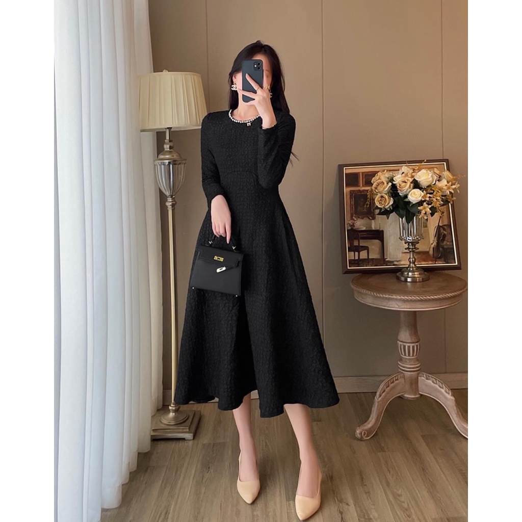 Letia dress- Váy thun xốp đính đá