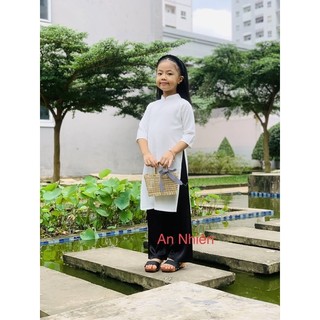 Áo dài trắng học sinh cho bé