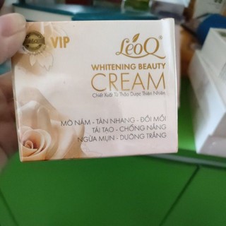 Kem loeq nám trắng da