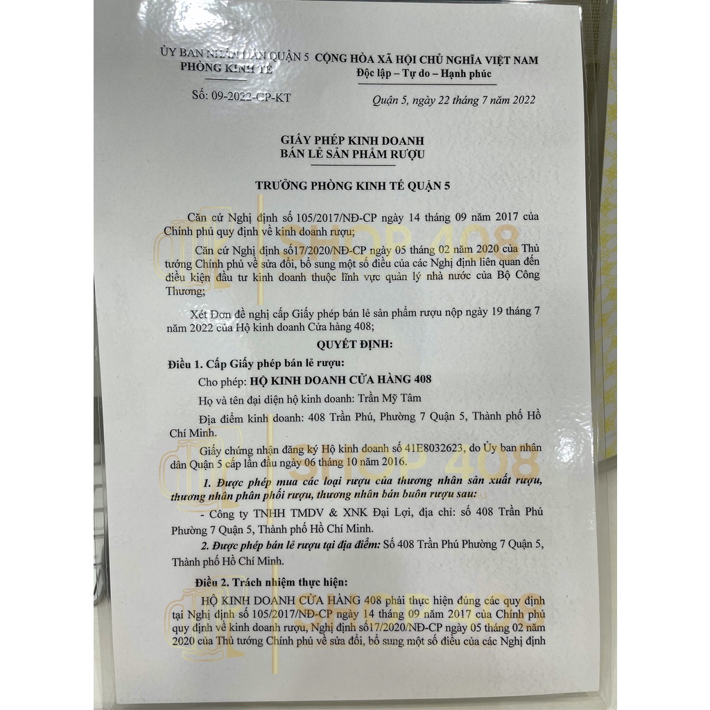 RƯỢU CHIVAS 18 LISA  Limited Edition 700ml - Phiên bản cực kì giới hạn