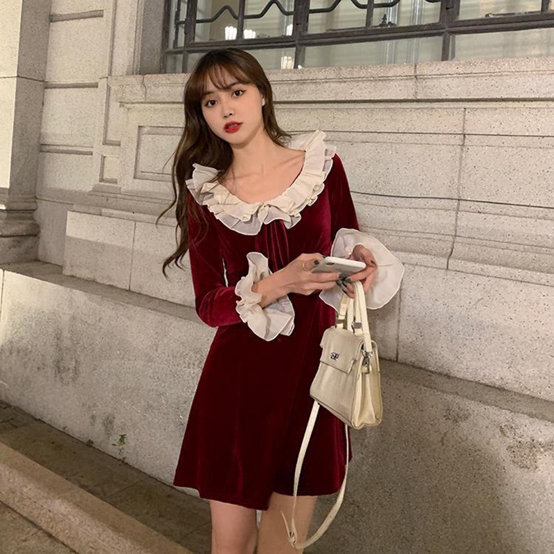 IELGY  Đầm Cổ Yếm Hai Lớp Ôm Dáng Màu Tương Phản Cho Nữ