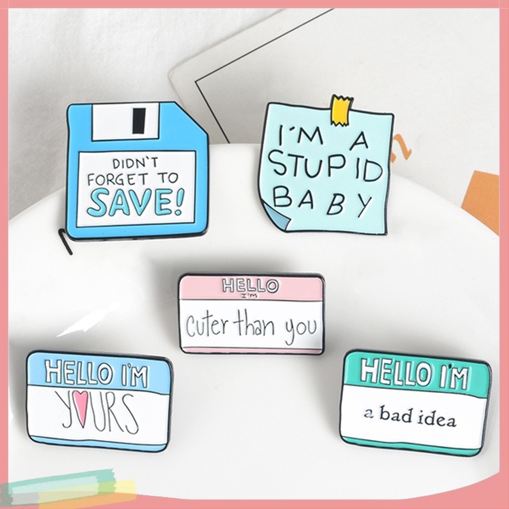 Ghim cài áo hình dáng chiếc thẻ nhớ ngộ nghĩnh