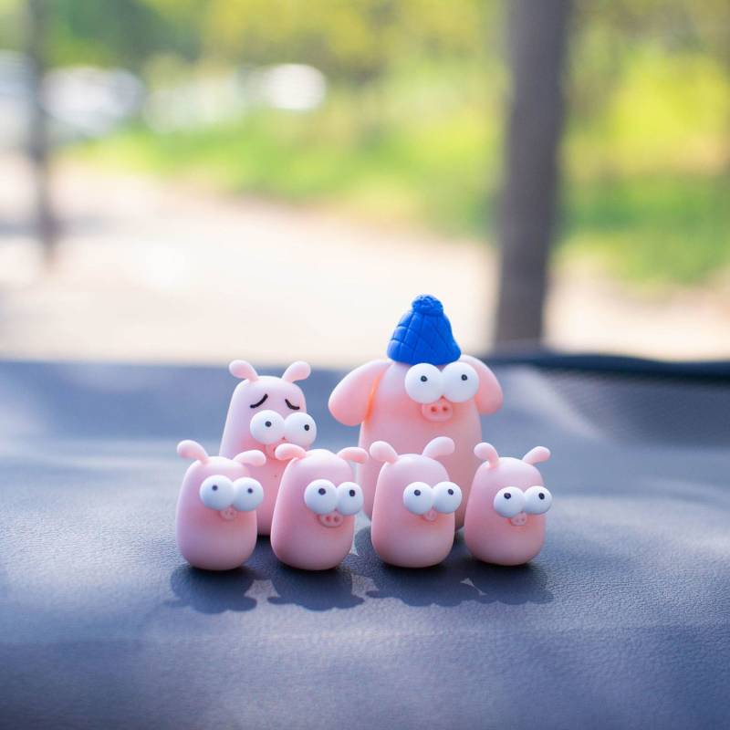 Creative in-Car Car Decoration Cartoon Doll Cute Jewelry Vehicle Center Console Ornament Toy Home Decoration 53ai