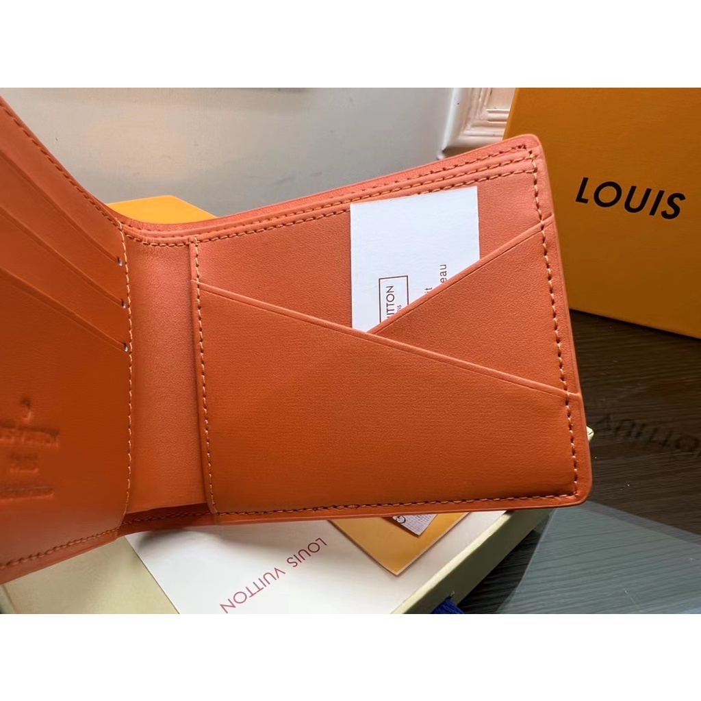 Ví Nam Louis Vuitton LVM81548 Màu Cam