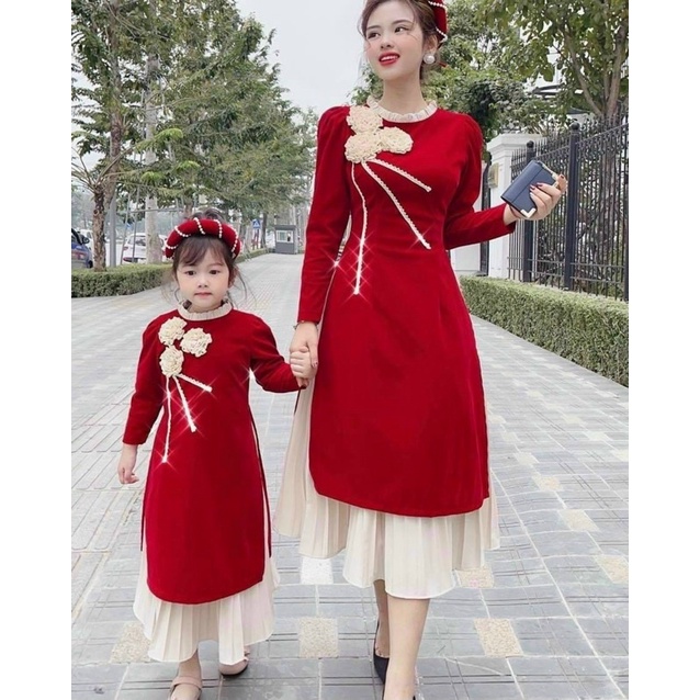 Sét áo dài cách tân mặc đi chúc Tết cho Mẹ và Bé chất umi cổ ren bèo tay dài mix váy lụa dập ly