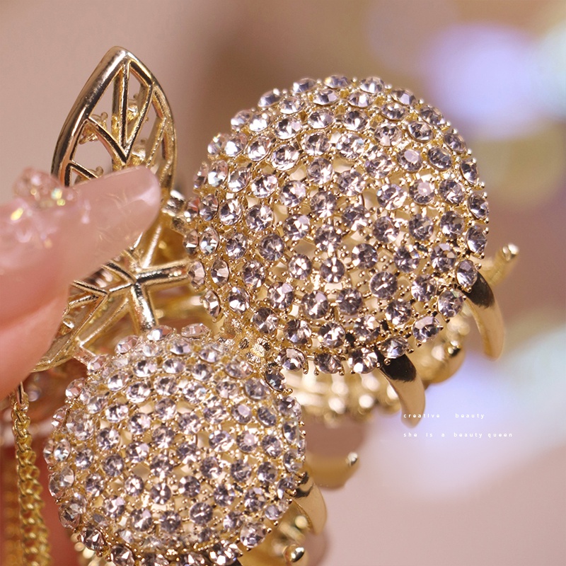 Kẹp Tóc Tua Rua Đính Đá Hình Quả Cherry Dễ Thương