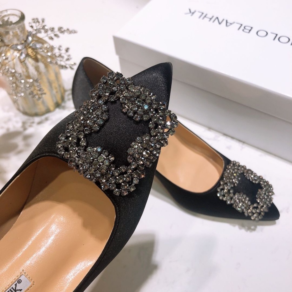 Giày Cao Gót Mũi Nhọn Đính Đá Thời Trang Dành Cho Nữ 23 Tuổi