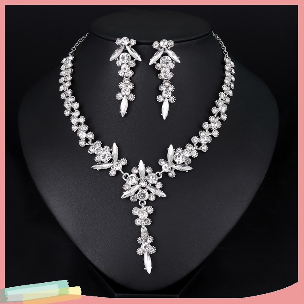 Set vòng cổ và đôi khuyên tai thiết kế sang trọng đính kim cương giả lấp lánh dành cho nữ
