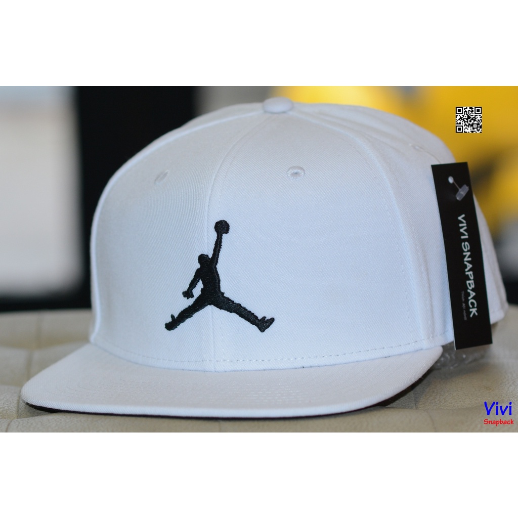 Nón snapback Jordan Juman màu trắng ,Mũ Jordan Pro Jumpman Snapback White Hat,Jordan thời trang thể thao