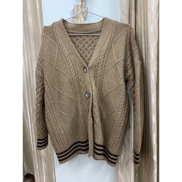 Áo khoác, hoodie, cardigan pass