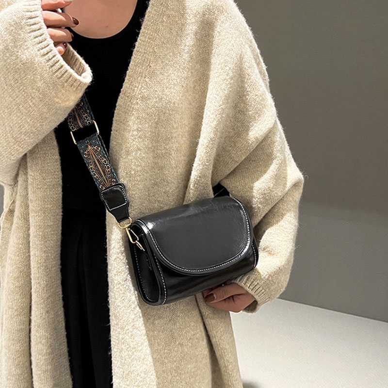 Mischa Túi Đeo Vai Bằng Da PU Màu Trơn Phong Cách Phương Tây Cổ Điển Thời Trang