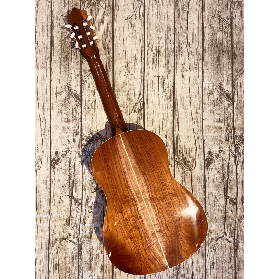 Đàn guitar classic gỗ nguyên tấm Star ST-C02