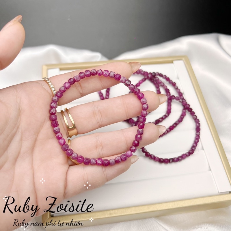 Vòng tay ruby nam phi