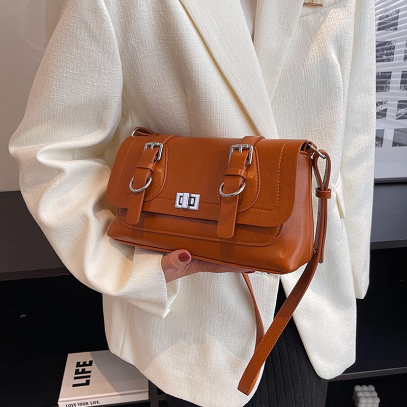 Túi Đeo Chéo Hình Vuông Nhỏ Màu Đen Thời Trang Cho Nữ