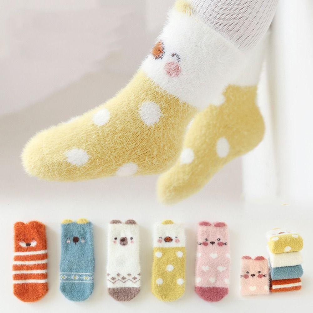 Đôi Vớ Nhung Dày Cổ Cao Đến Giữa Bắp Chân In Họa Tiết Động Vật Dễ Thương