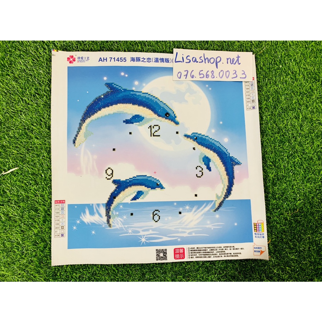 Tranh đính đá ĐỒNG HỒ CÁ HEO đã đính thành phẩm 50x50cm đã đính sẵn 71455