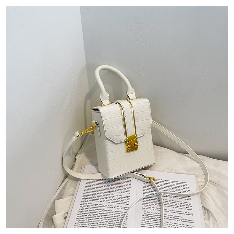 Túi đeo chéo túi đựng điện thoại dáng đứng phù hợp đi chơi dạo phố SMN474