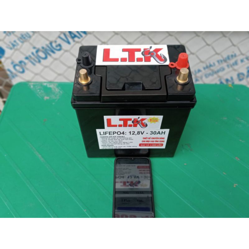 Bình pin lifepo4  ltk 12.8v 30ah khởi động xe ô-tô HYUNDAI I20