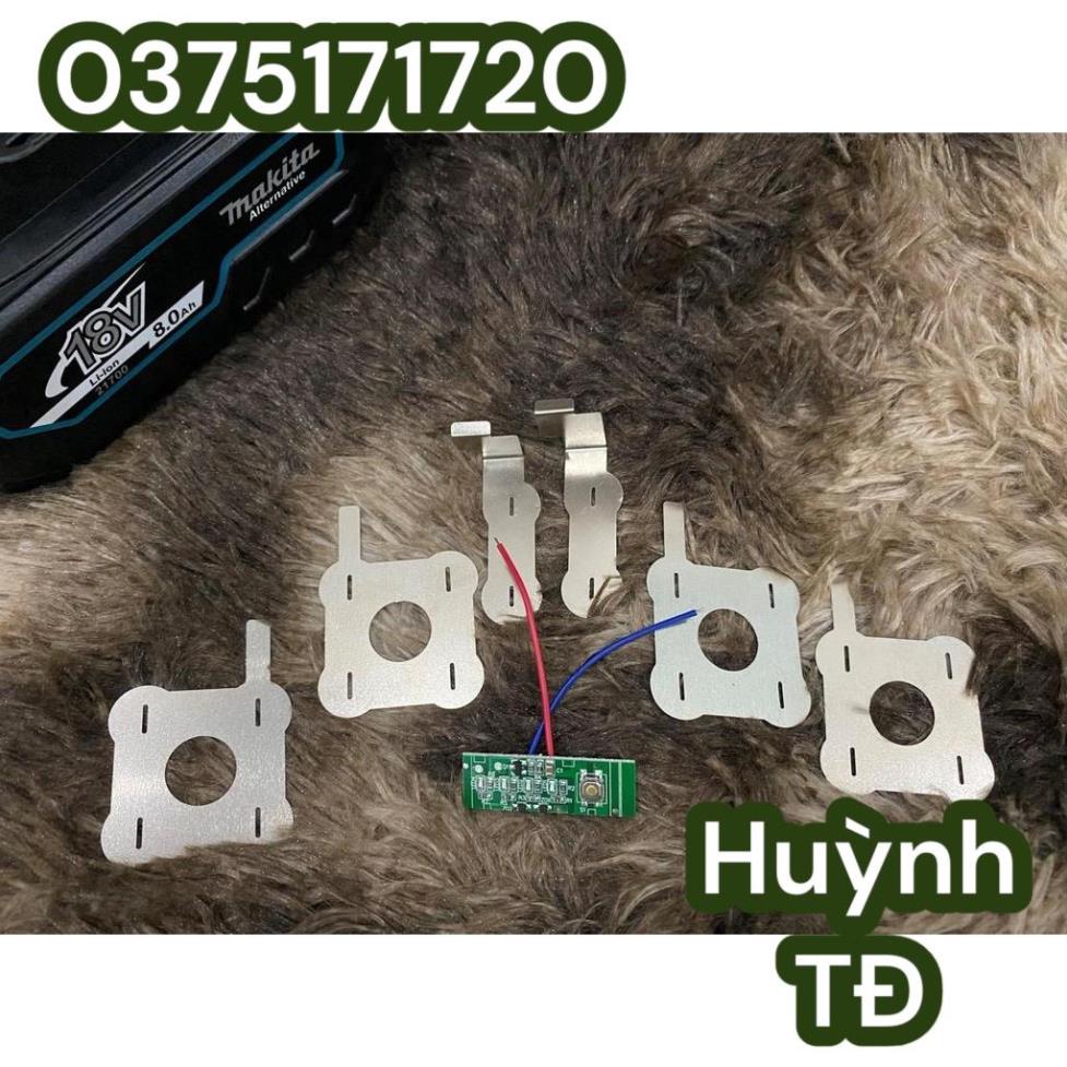 Vỏ mạch Makita 5s-2p 18V 8AH cell 21700 mạch nhận sạc zin, có Led báo pin và tem đáy.