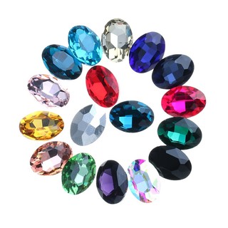 Viên đá khối hình oval chân bạc