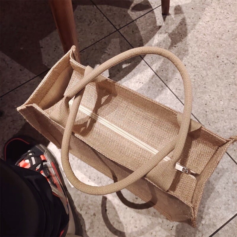 Túi cói bố trơn vừa vặn có dây kéo kích thước 33x25x13 cm 🙊