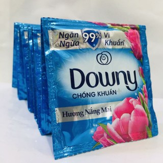 Dây nước xả Downy đậm đặc chống khuẩn hương nắng mai 10 gói ×20ml