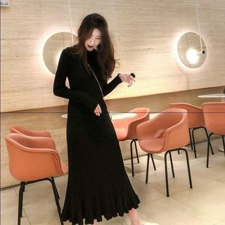 Váy len dáng dài  xòe đuôi cá kiểu dáng ôm body chất liệu len dệt kim độ dài phù hợp mẫu mới thu đông