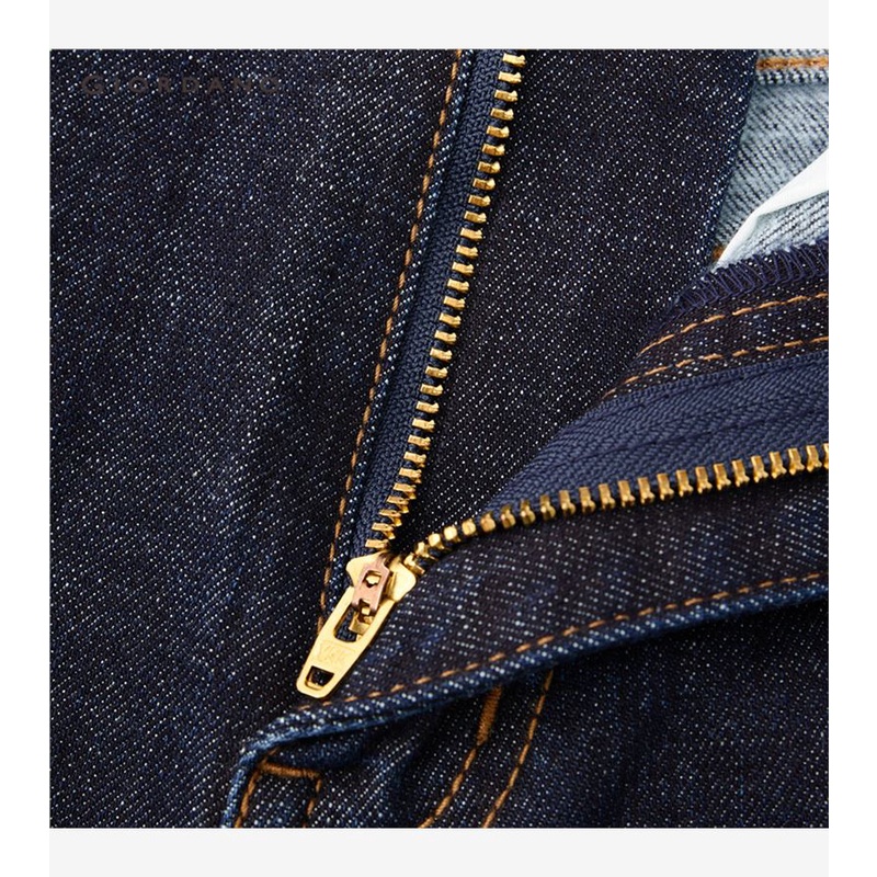 Quần jean GIORDANO 01112735 denim lót lông cừu dáng rộng có 5 túi dành cho nam