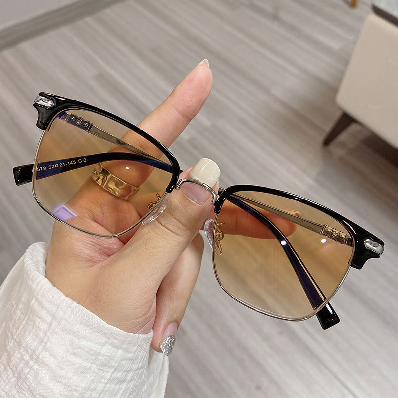 Mắt Kính Cận Thị Chống Ánh Sáng Xanh Nửa Gọng Tròn Cho Nam Nữ
