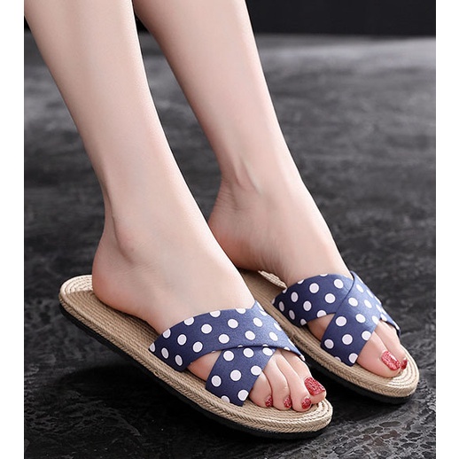 Giày Sandal Quai Ngang In Họa Tiết Chấm Bi Thời Trang Hàn Quốc Cho Nữ