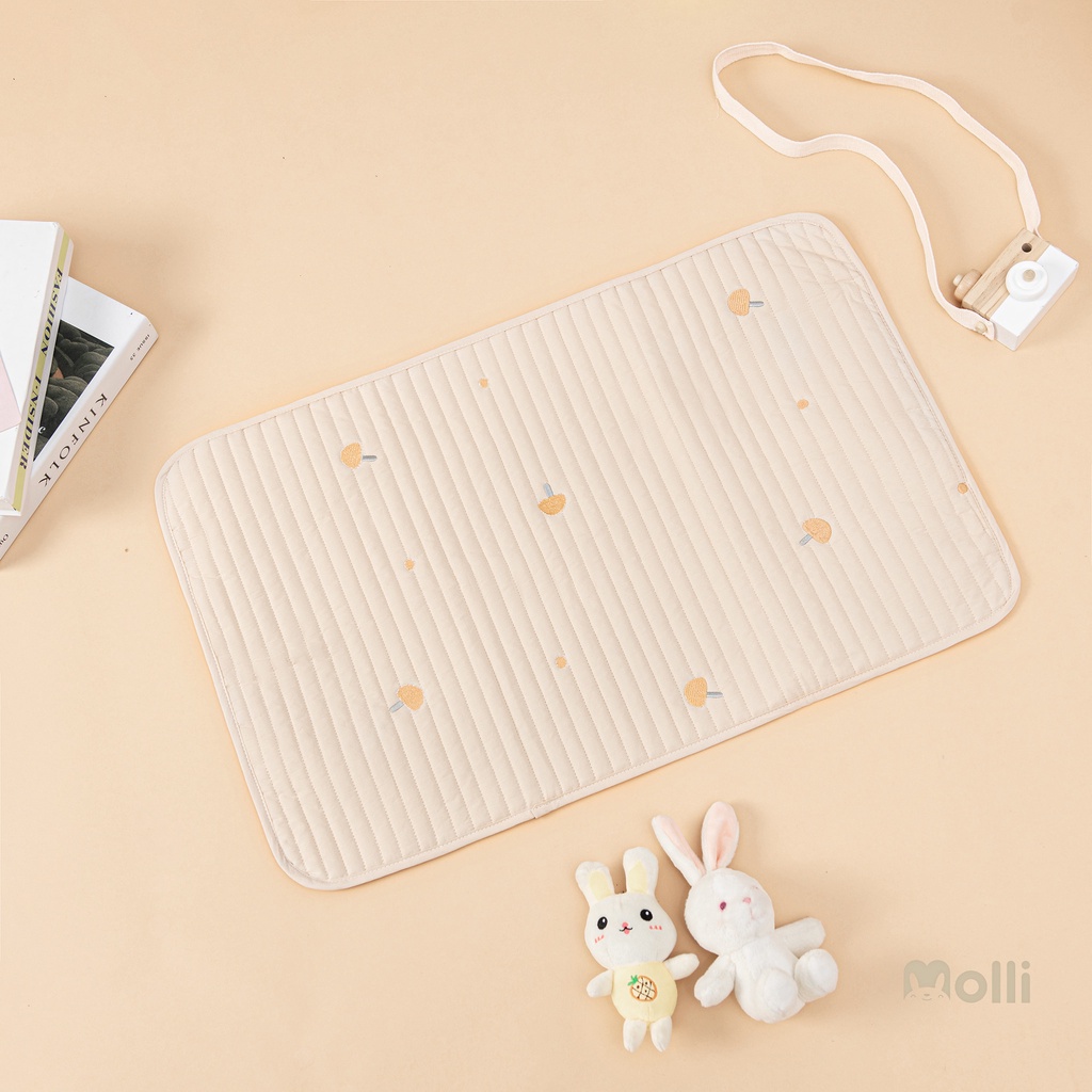 Lót chống thấm cho bé Molli 45x70 cm, tấm lót thay bỉm họa tiết cao cấp