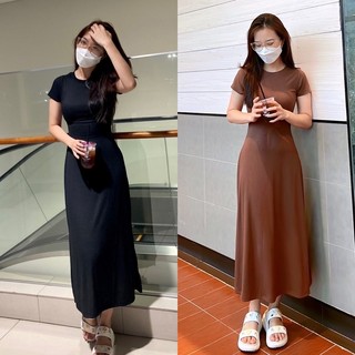 Đầm Dài Xẻ Tà Cổ Tròn Maxi - Đ09
