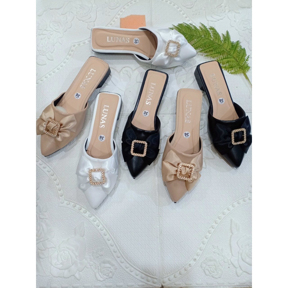 Dép sục nữ nơ lụa siêu xinh gắn tag đá cực hottrend đi chơi làm biển
