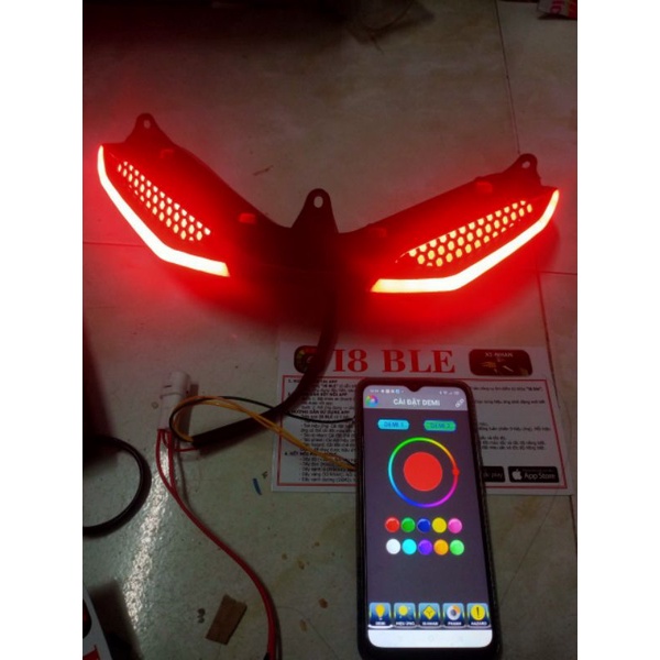 Demi i8 luoi gắn xe exciter 150 điều khiển bằng điện thoại