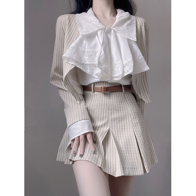 Set Áo Ren + Chân Váy Xếp Ly + Áo Khoác Ba Lỗ Kẻ Sọc Phong Cách Pháp Thời Trang Mùa Thu Hàng Mới 2022