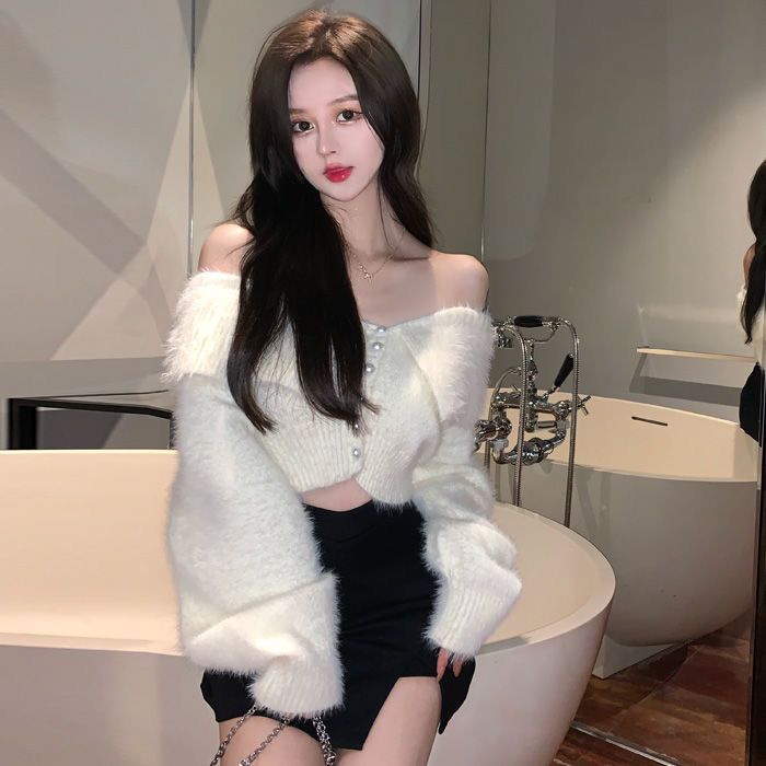 Áo Khoác Cardigan Dệt Kim Lông Cừu Dáng Ngắn Cổ Chữ V Thời Trang Thu Đông Cho Nữ