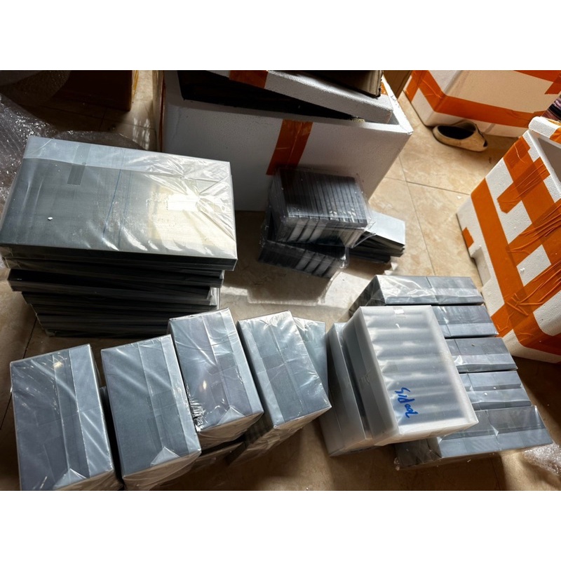 Film đa năng 9.7 và 12.9 dành cho màn phản quang