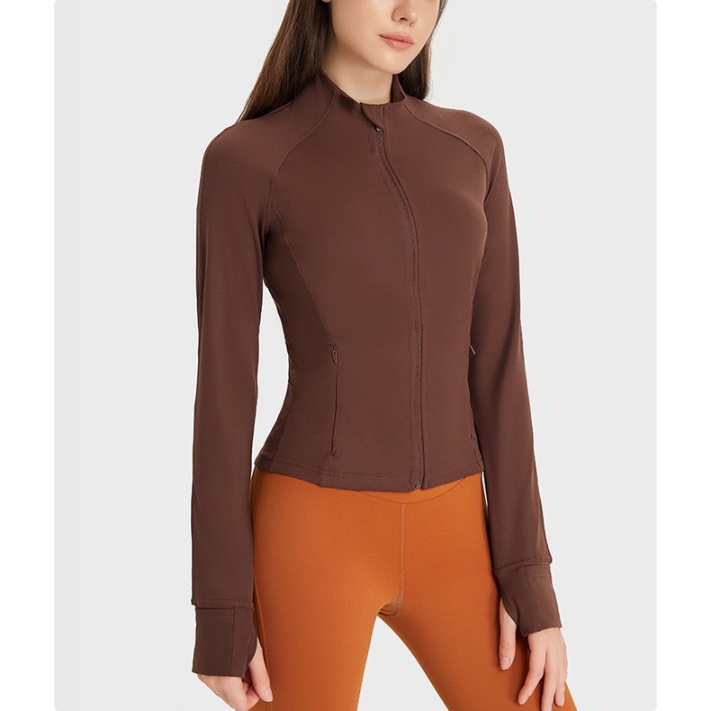 𝐀́𝐨 𝐊𝐡𝐨𝐚́𝐜 𝐋𝐮𝐥𝐮 𝐃𝐲𝐧𝐚𝐦𝐢𝐜