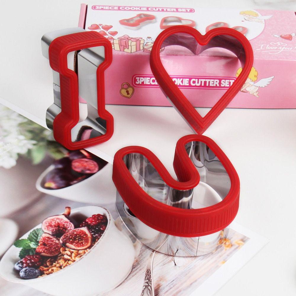 Bộ 3 Khuôn Cắt Tạo Hình Bánh Quy 3D Bằng Nhựa Tiện Dụng Cho Ngày Valentine