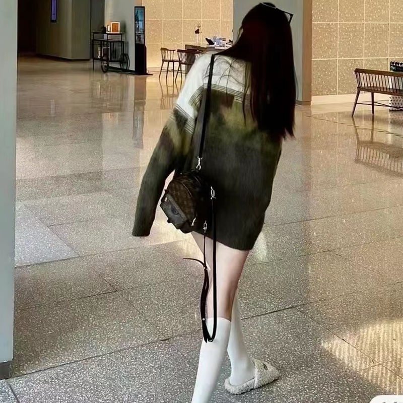 Áo Sweater Cổ Tròn Dáng Rộng Thiết Kế Mới Thời Trang Mùa Thu Đông Dành Cho Cả Nam Và Nữ