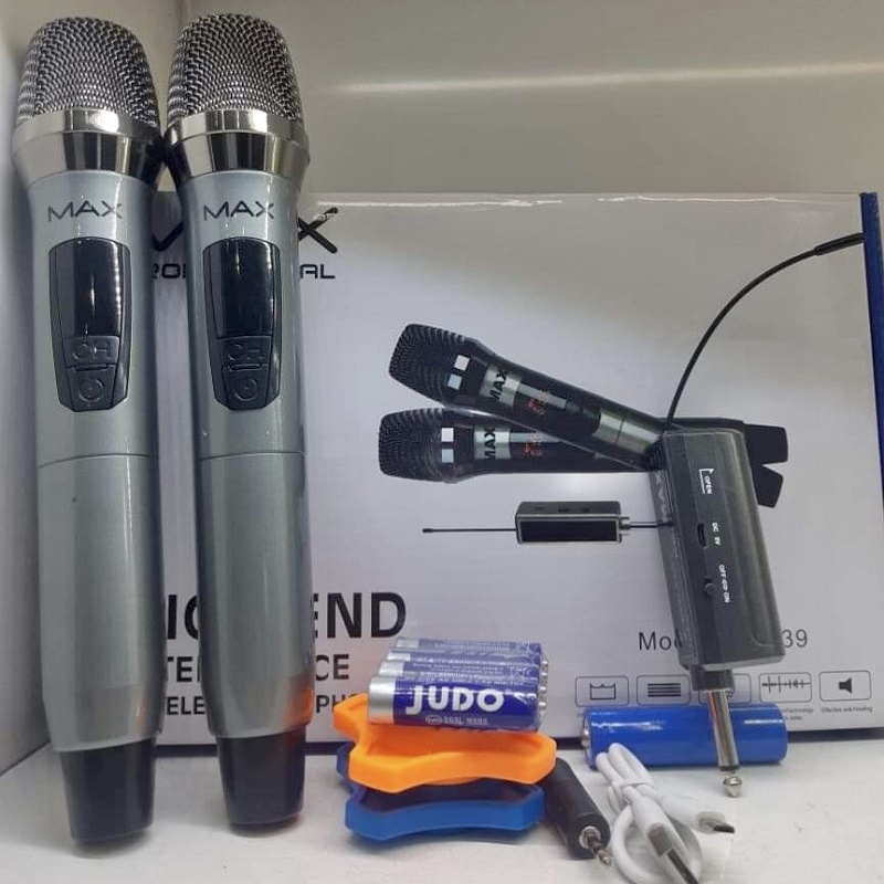 Micro không dây đa năng tlc Max 39 cao cấp hút âm, chống hú, màn hình led hiển thị