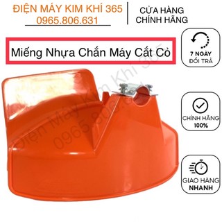 Miếng nhựa chắn máy cắt cỏ